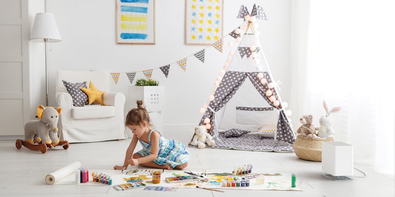 Humidifier Oskar little white from Stadler Form in a children's room Humidifier Oskar little white from Stadler Form in a children's room