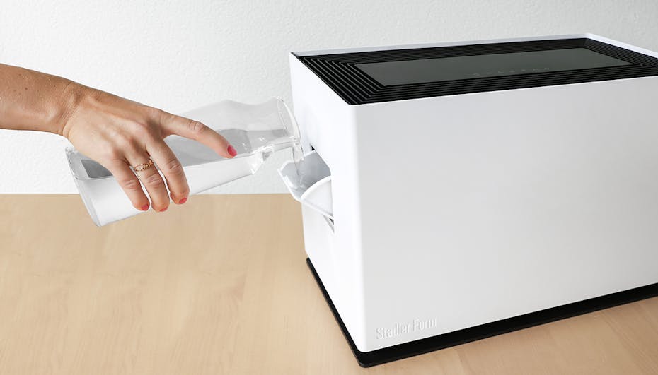 Noah Pro humidifier from Stadler Form, refilling water