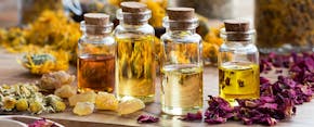 Essential oils, flowers and raw materials Essential oils, flowers and raw materials