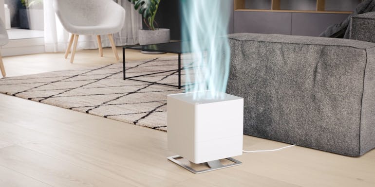 Humidifier Oskar white with air stream from Stadler Form Humidifier Oskar white with air stream from Stadler Form