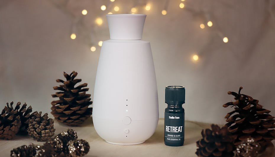 Stadler Form aroma diffuser Ella with essential oil Retreat Stadler Form aroma diffuser Ella with essential oil Retreat with winter decoration