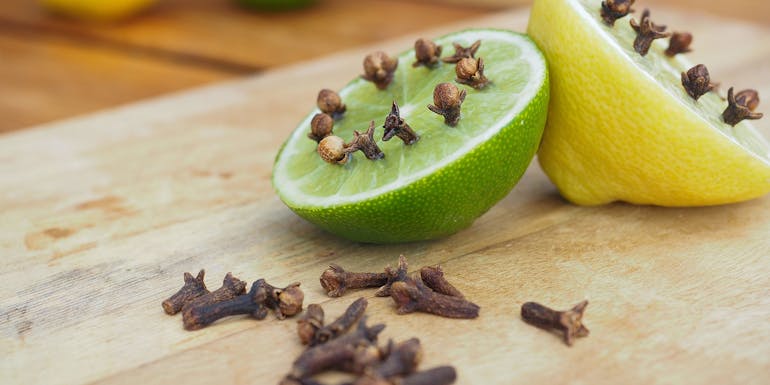 Lemon and lime with cloves Lemon and lime with cloves