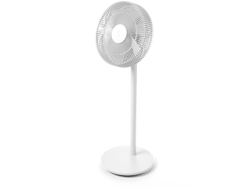 Finn mobile avec ventilateur à batterie par Stadler Form en blanc en vue en perspective Mobile Finn avec ventilateur à batterie par Stadler Form en blanc, vue en perspective.