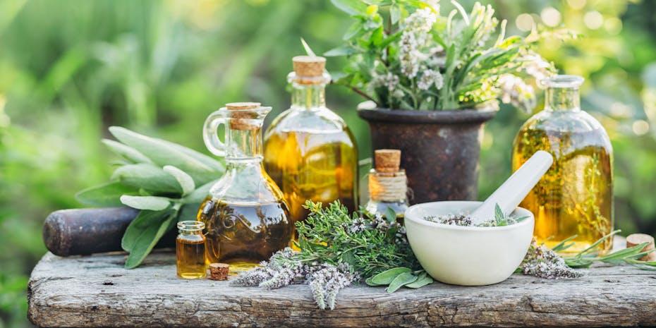 Herbes et huiles essentielles Herbes et huiles essentielles